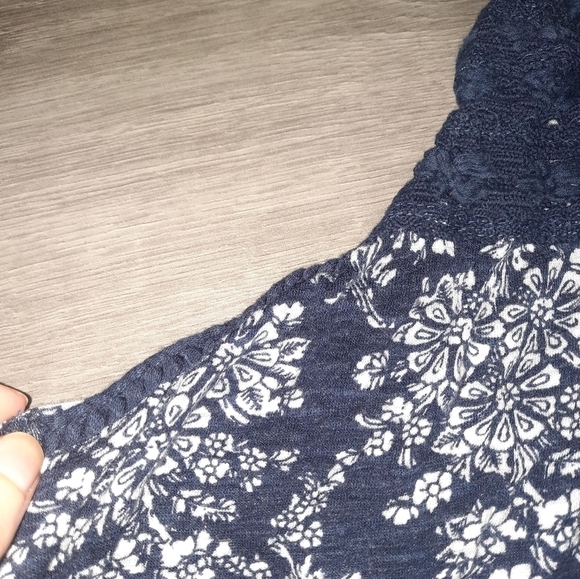 Cape Juby High Neck Braided Trim Flowy Floral Tank Top - Picture 5 of 7